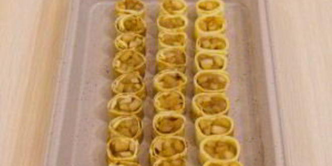 Рецепт блинчиков с яблоками под безе