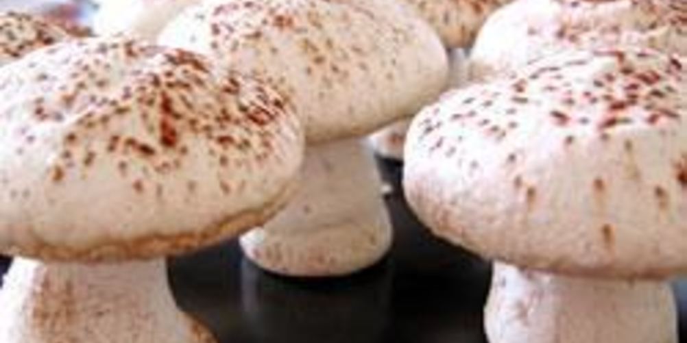 Как приготовить грибочки из безе