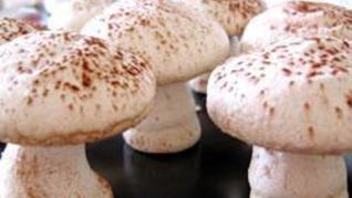 Рецепт Грибочков из безе