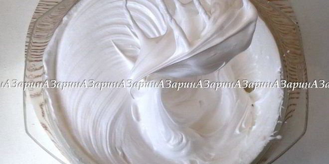 Рецепт корзиночек с черничным кердом и безе