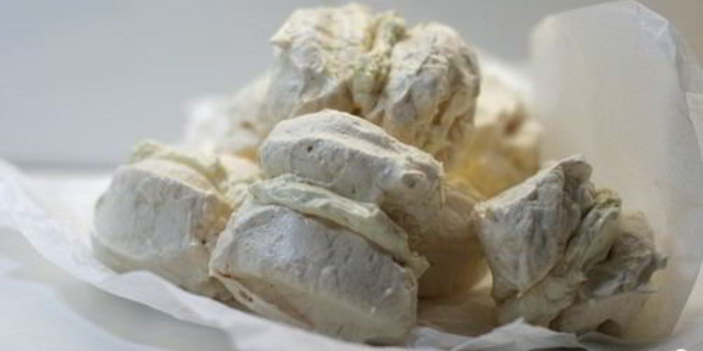 Как приготовить крем для безе