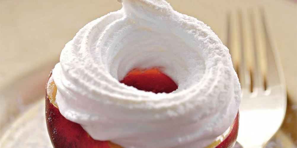 Как приготовить нектарины с безе