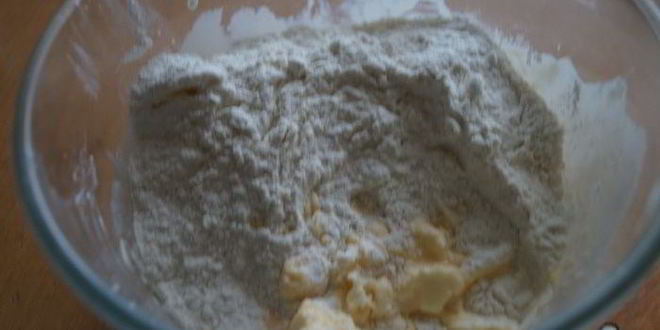 Рецепт рулетиков с безе