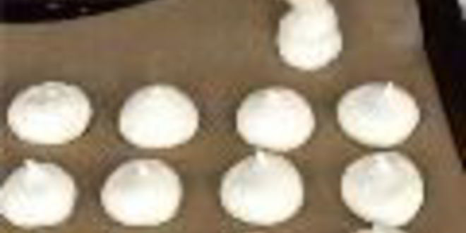 Рецепт супа из малины с безе