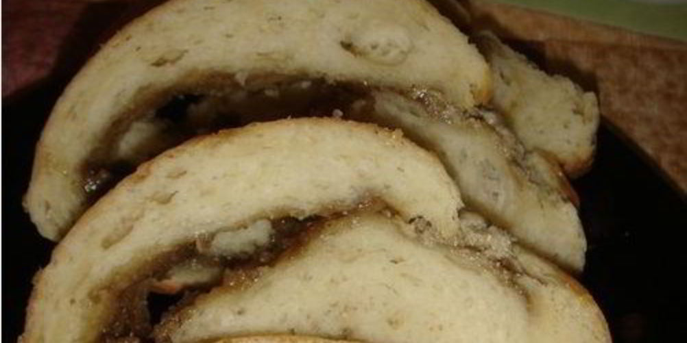 Как приготовить рулет с халвой