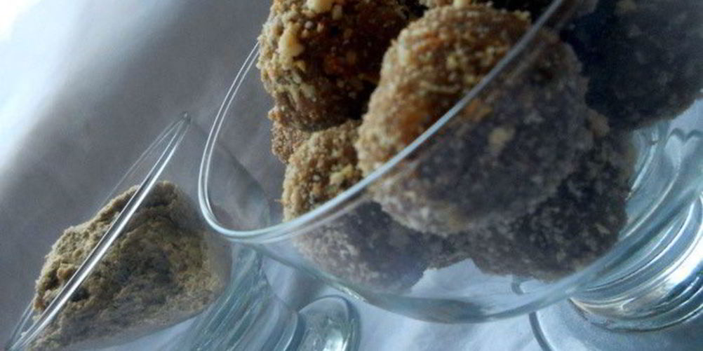 Как приготовить шоколадные конфеты с халвой