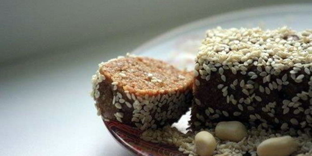 Как приготовить сыроедческую халву