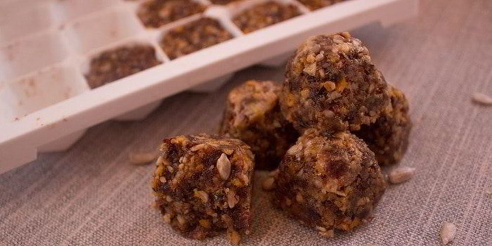 Как приготовить изюмные конфеты с апельсиновой цедрой