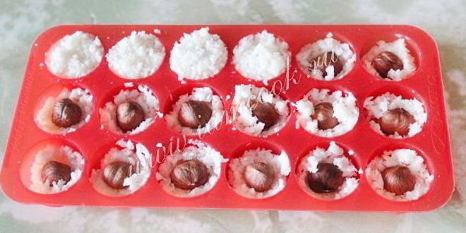 Рецепт кокосовых конфет с фундуком