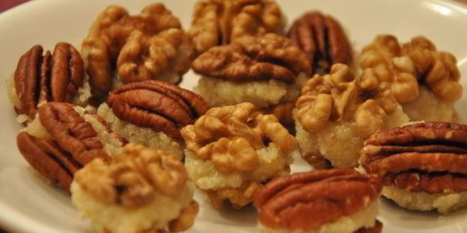 Рецепт конфеток с миндально-винной начинкой и кленовым сиропом