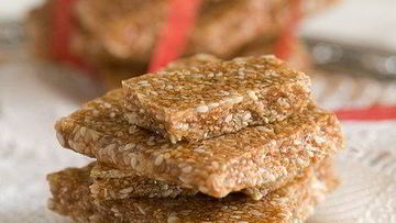 Рецепт Медово-ореховых конфеты с кунжутом