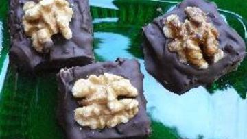 Рецепт Шоколадных конфет с марципаном