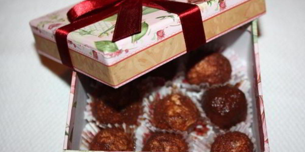 Как приготовить творожные конфеты бабушке на 80-летие