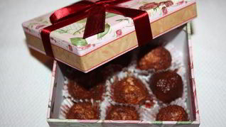 Рецепт Творожных конфет бабушке на 80-летие