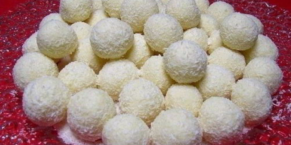 Как приготовить творожные рафаэлло на протеине