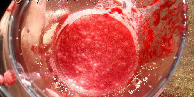 Рецепт вишневых бисквитных конфет в шоколаде