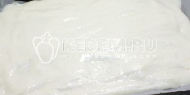 Рецепт бисквитного рулета с кремом новогодний салют