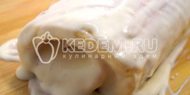 Рецепт бисквитного рулета с кремом зимнее полено