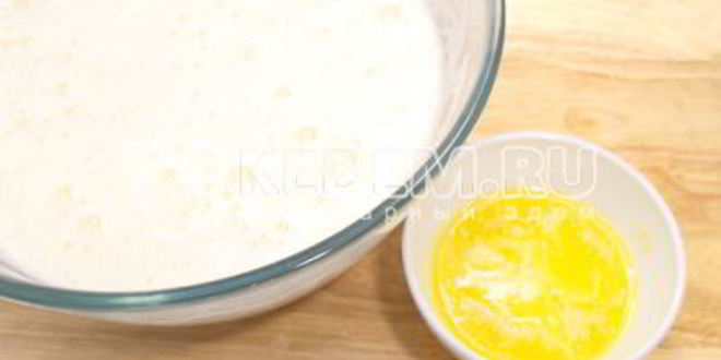 Рецепт бисквитного рулета с кремом зимнее полено