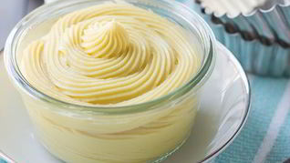 Рецепт Домашнего крема Рафаэлло на десерт