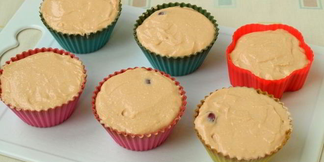 Рецепт крем-брюле из творога с вареной сгущенкой и вишней