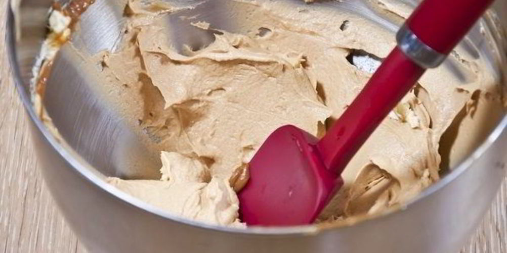 Как приготовить крем из вареной сгущенки и масла