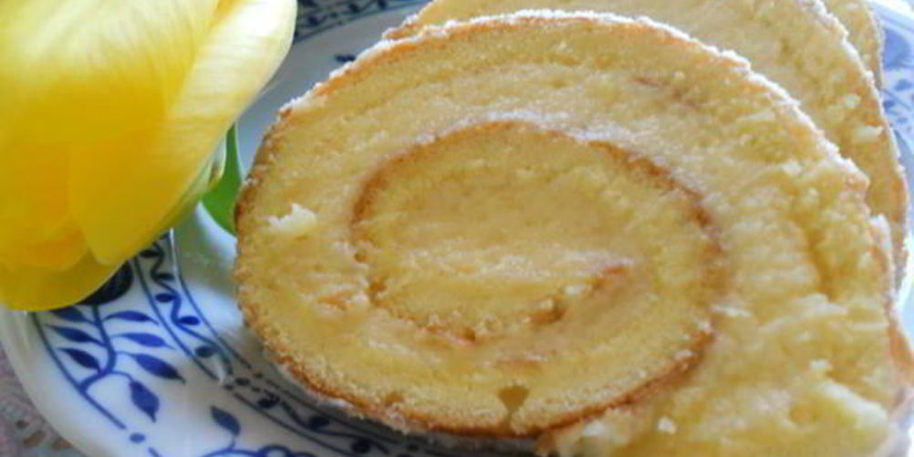 Как приготовить рулет со сливочным кремом