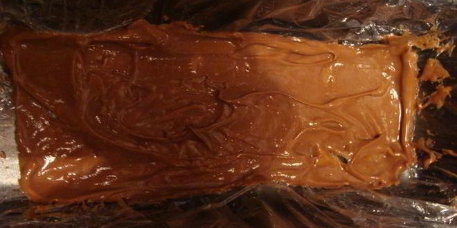 Рецепт торта-полена из слоеного теста с шоколадным кремом