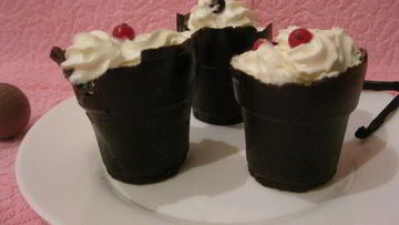 Рецепт Ванильного крема в шоколадных стаканчиках