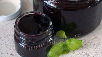 Рецепт Мармелада из черной смородины с базиликом