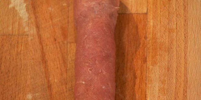 Рецепт рулета из краба и телятины с вишневым мармеладом