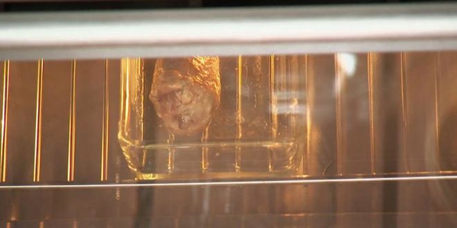 Рецепт рулета из краба и телятины с вишневым мармеладом