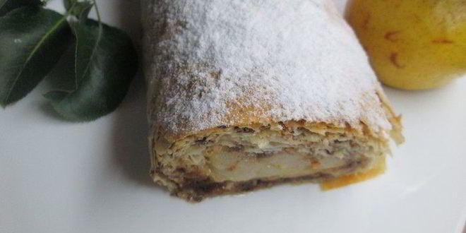 Рецепт миндально-шоколадных груши в тесте фило