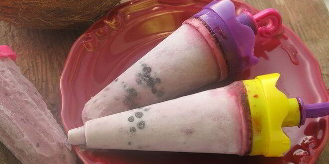 Рецепт кокосового мороженого с ежевикой