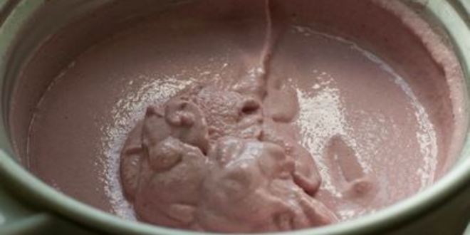 Рецепт малинового мороженого