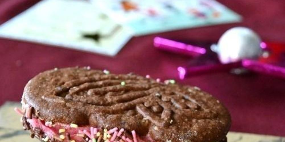 Как приготовить сэндвич из мороженого