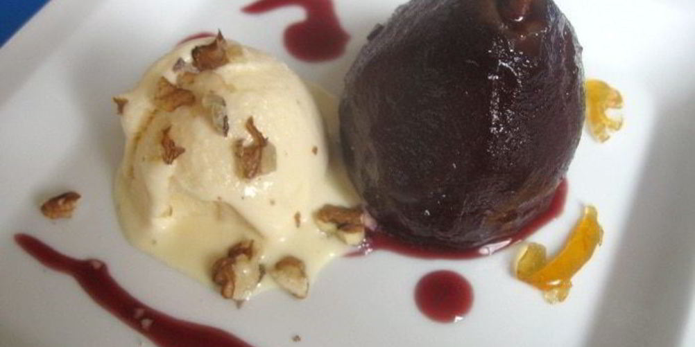 Как приготовить ванильное мороженое и груша-пашот сладкая парочка