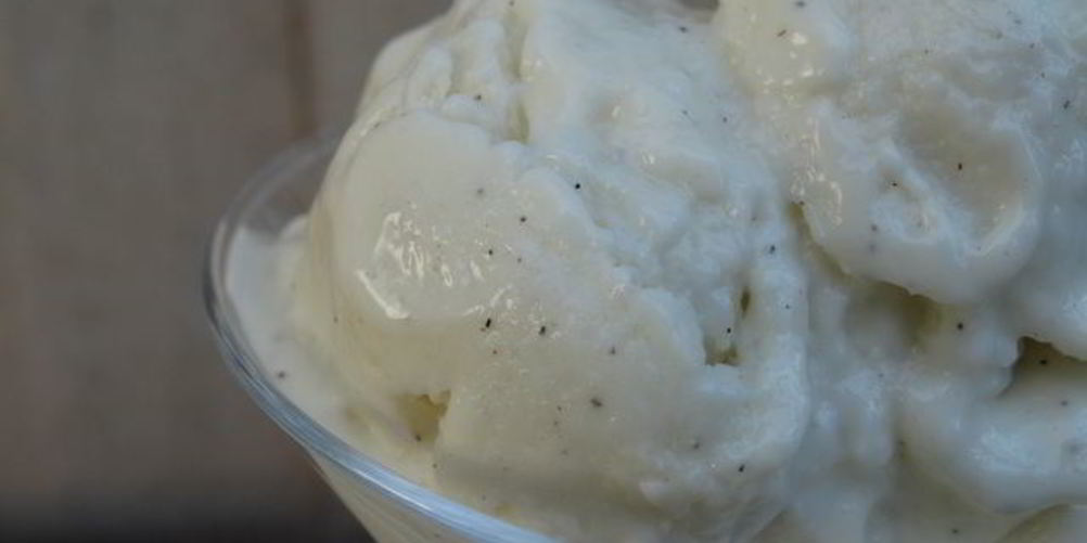 Как приготовить ванильное мороженое