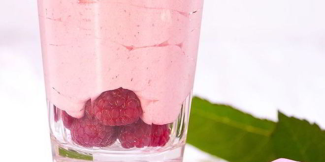 Рецепт малинового мусса с ароматом розы