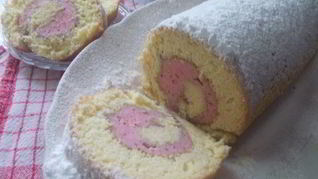 Рецепт Рулета с клубничным муссом