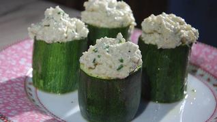 Рецепт Цукини, фаршированные муссом из артишоков