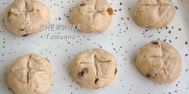 Рецепт английских пасхальных булочек