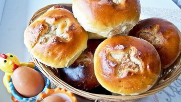 Рецепт Ореховых пасхальных булочек