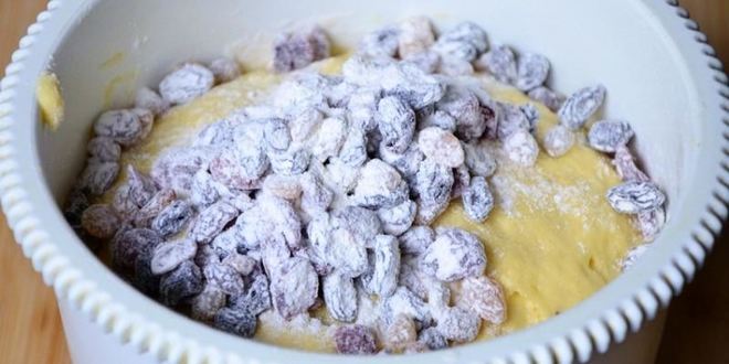Рецепт пасхальной булки с изюмом