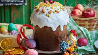 Рецепт Пасхального кулича на закваске с медом, цукатами и орехами