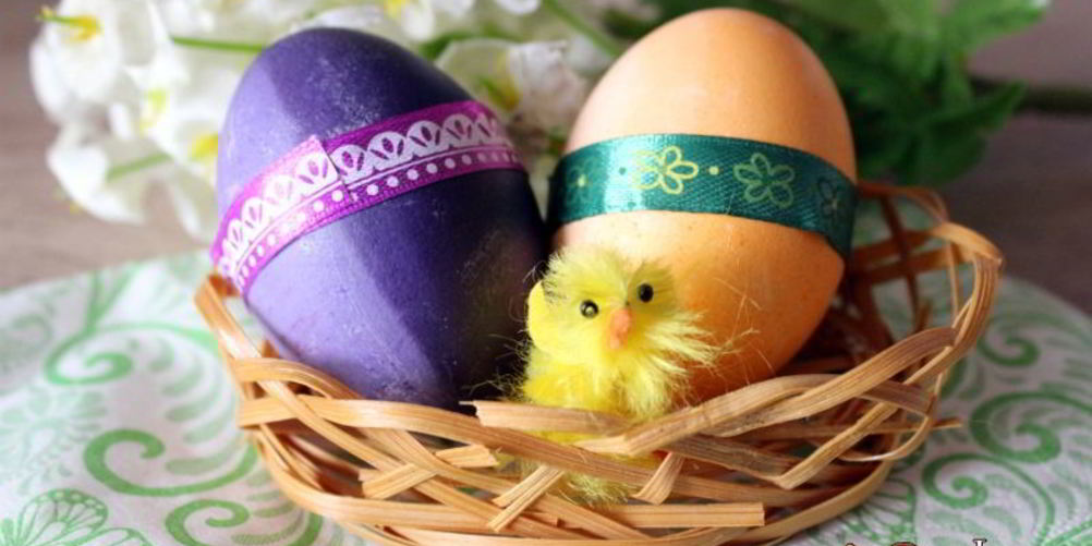 Как приготовить пасхальные яйца крашенки