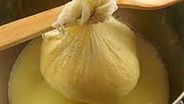 Рецепт Сирежа — словацкого пасхального сыра