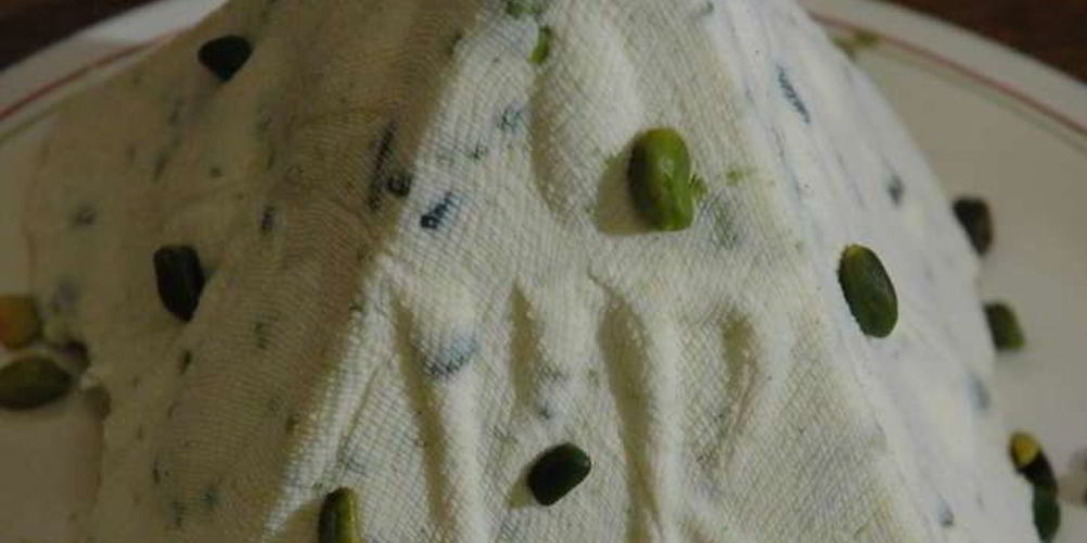 Как приготовить творожную пасху фисташковую