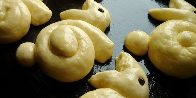 Рецепт творожно-дрожжевых пасхальные зайцы