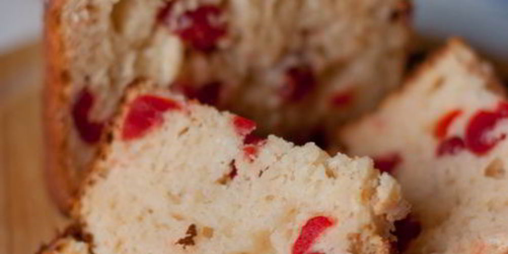 Как приготовить творожный кулич с пьяной вишней